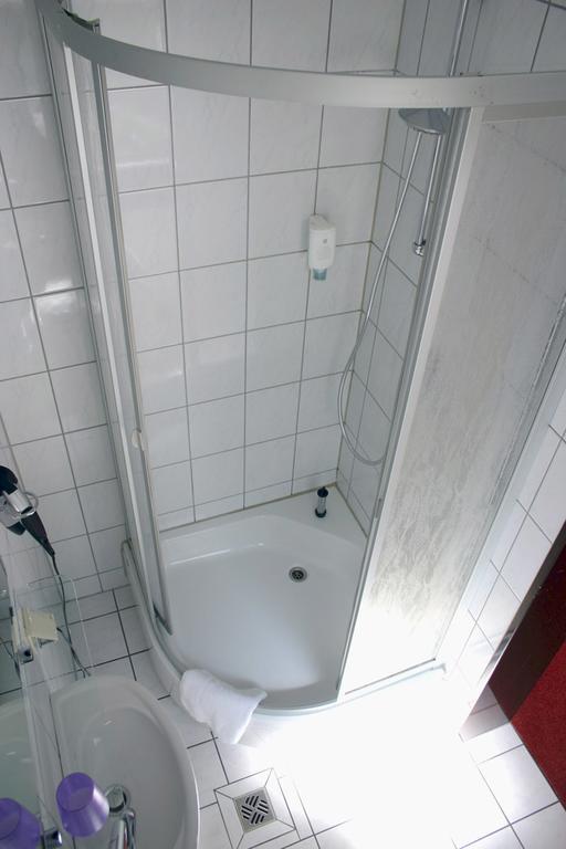 Haus Am Eberbach Hotel Stadtoldendorf Værelse billede